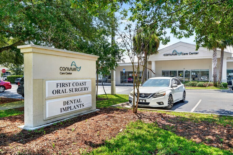 20 Cypress Point Pky, Palm Coast, FL à vendre - Photo de l’immeuble – Image 2 sur 6