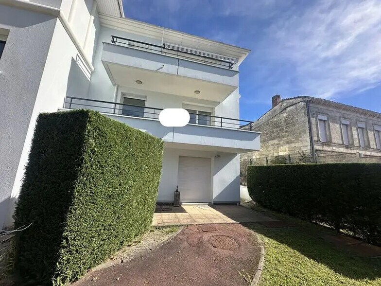 Bureau dans Le Bouscat à vendre - Photo de l’immeuble – Image 1 sur 6