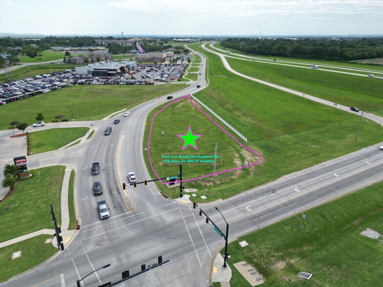 10596 Owasso Expressway and 106th Street North St, Owasso, OK à vendre - Photo de l’immeuble – Image 2 sur 4