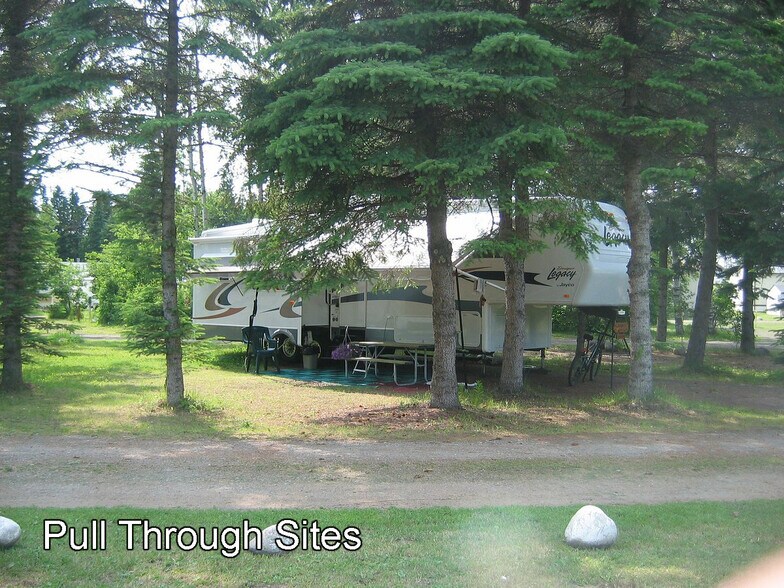 4650 Highway 11-17, Kakabeka Falls, ON à vendre - Photo de l’immeuble – Image 2 sur 9