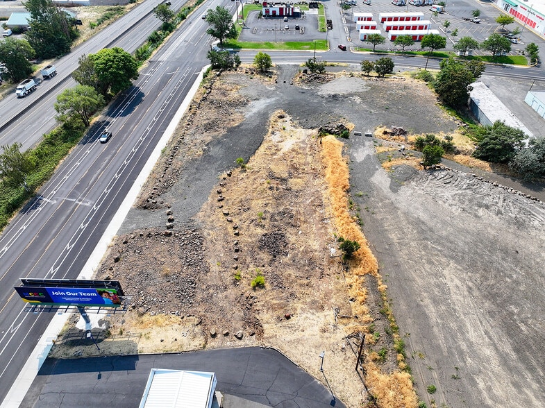 707 Snipes St, The Dalles, OR à vendre - Aérien – Image 2 sur 13