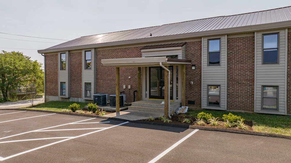 190 Kings Daughters Dr, Frankfort, KY à vendre - Photo de l’immeuble – Image 2 sur 7