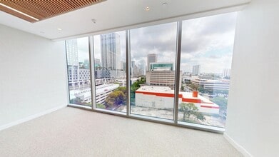 161 NW 6th St, Miami, FL à louer Photo intérieure– Image 2 sur 12