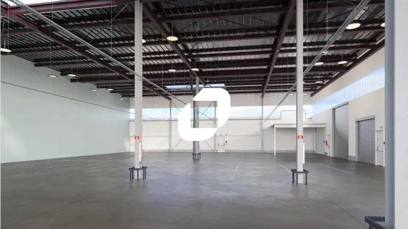 Local d’activités dans Buc à louer - Photo intérieure – Image 2 sur 6