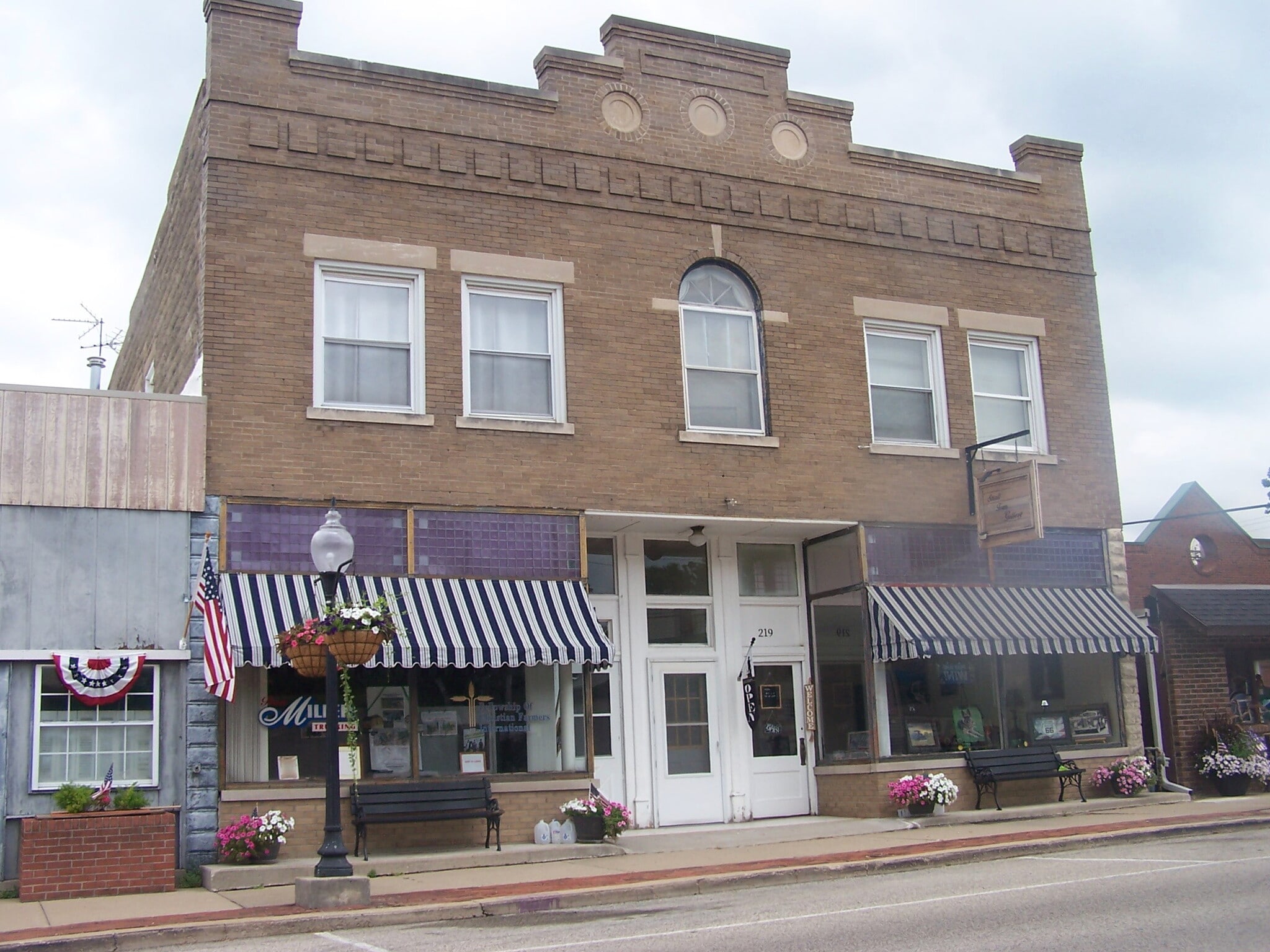 219 W Main St, Lexington, IL à louer Photo intérieure– Image 1 sur 7