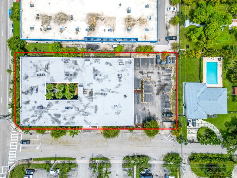 8390 W Flagler St, Miami, FL à louer - Photo de l’immeuble – Image 3 sur 17