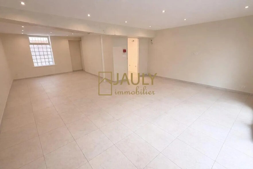 4 Rue Tronchon, Meaux à louer - Photo de l’immeuble – Image 3 sur 8