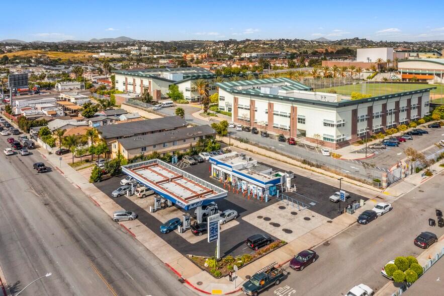 235 S 47th St, San Diego, CA à vendre - Photo de l’immeuble – Image 3 sur 8