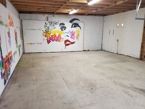 1555 E Flamingo Rd, Las Vegas, NV à louer Photo intérieure– Image 2 sur 2