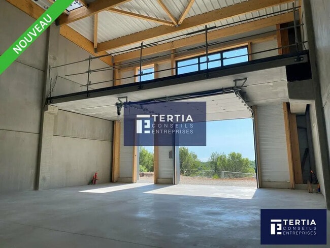 Plus de détails pour Local d'activités à louer