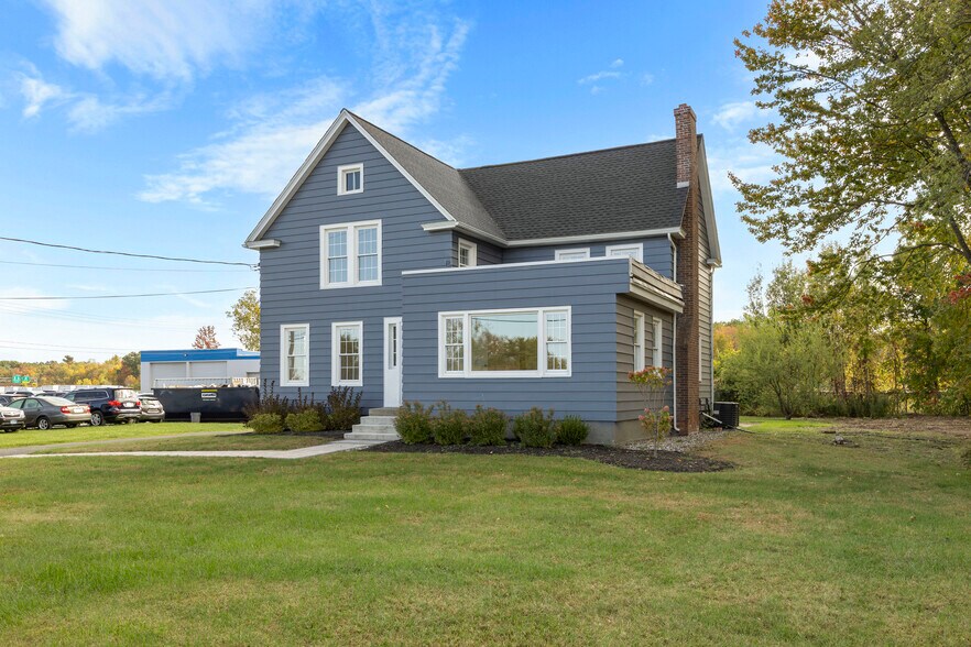 267 Wolf Rd, Latham, NY à louer - Photo de l’immeuble – Image 3 sur 67