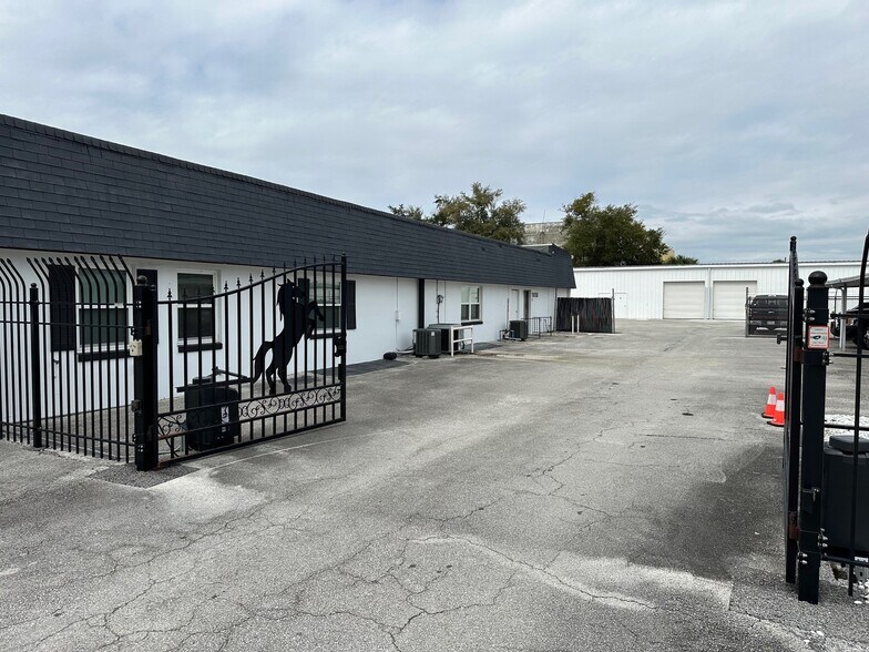 1075 Orienta Ave, Altamonte Springs, FL à louer - Autre – Image 2 sur 20
