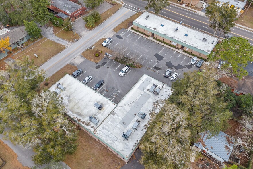 1135 NW 23rd Ave, Gainesville, FL à louer - Aérien – Image 2 sur 4