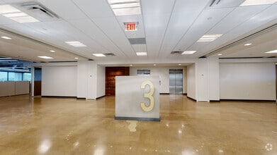 901 S Central Expy, Richardson, TX à louer Numérisation 3D Matterport– Image 1 sur 8
