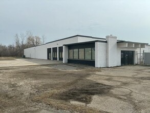 65700 Gratiot Ave, Lenox, MI à louer Photo intérieure– Image 1 sur 5
