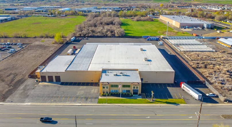 94 W Valley Mall Blvd, Union Gap, WA à louer - Photo de l’immeuble – Image 2 sur 2