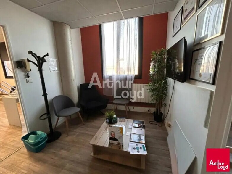 Bureau dans Blois à louer - Photo de l’immeuble – Image 3 sur 3