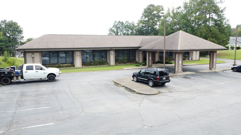 801 20th Ave E, Jasper, AL à vendre - Photo de l’immeuble – Image 2 sur 7