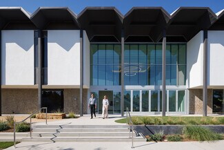 Plus de détails pour 4561 Colorado Blvd, Los Angeles, CA - Bureau à louer