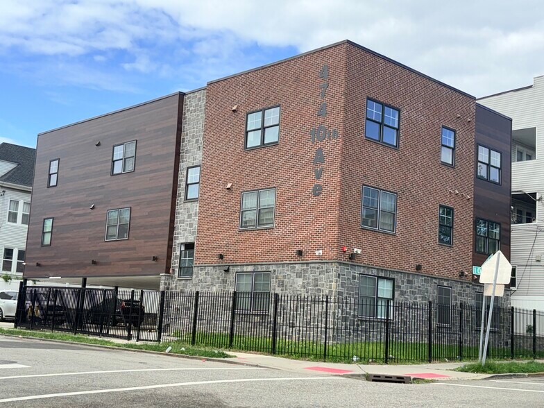 474 10th Ave, Paterson, NJ à vendre - Photo de l’immeuble – Image 1 sur 2