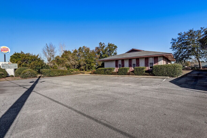 2420 Osborne Rd, Saint Marys, GA à vendre - Photo de l’immeuble – Image 3 sur 57