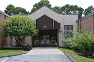 Plus de détails pour 112 Main St, Northborough, MA - Bureau à vendre
