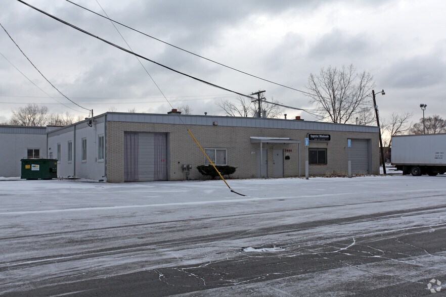 2086-2088 E 10 Mile Rd, Warren, MI à vendre - Photo principale – Image 1 sur 3