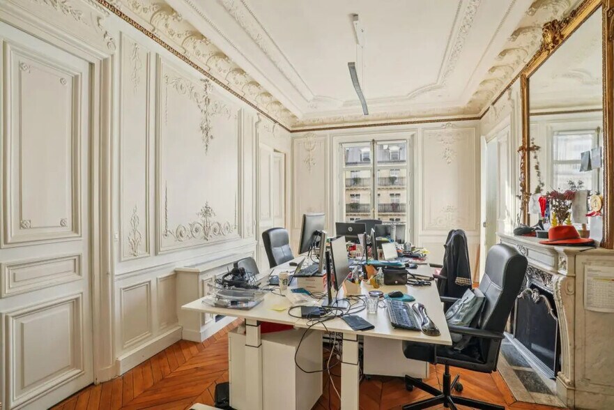 32 Avenue De L'Opera, Paris à louer - Photo de l’immeuble – Image 3 sur 21