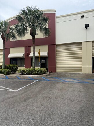 Plus de détails pour 3801-3899 SW 30th Ave, Fort Lauderdale, FL - Industriel/Logistique à louer