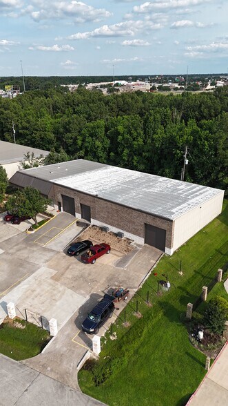 21755 Interstate 45, Spring, TX à louer - Photo de l’immeuble – Image 3 sur 34