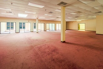 7 Stuart Rd, Chelmsford, MA à louer Photo intérieure– Image 1 sur 1