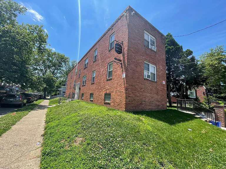 344 Van Kirk St, Philadelphia, PA à vendre - Photo de l’immeuble – Image 3 sur 8