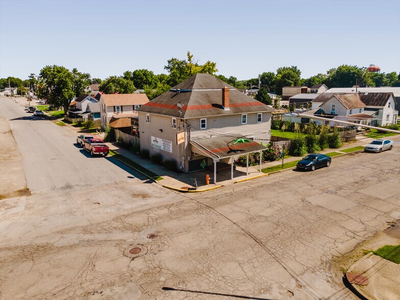 706 S Washington St, Circleville, OH à vendre - Photo de l’immeuble – Image 3 sur 49