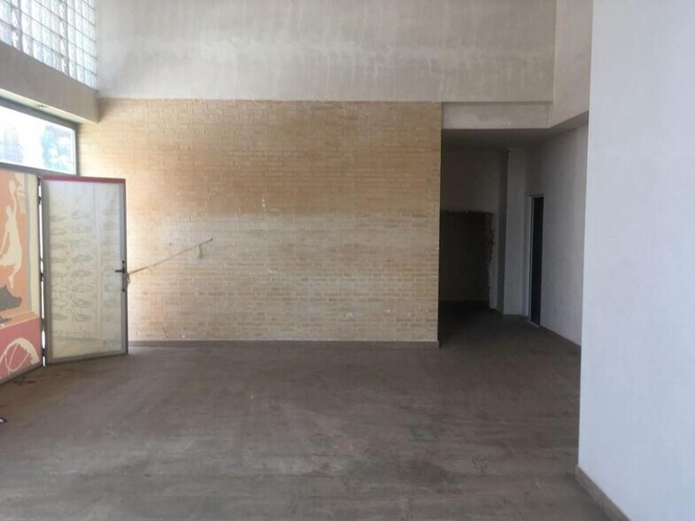 Local commercial dans Carlet à vendre - Photo de l’immeuble – Image 2 sur 32