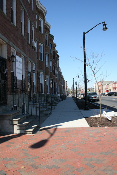 1321 E North Ave, Baltimore, MD à louer - Photo de l’immeuble – Image 3 sur 3