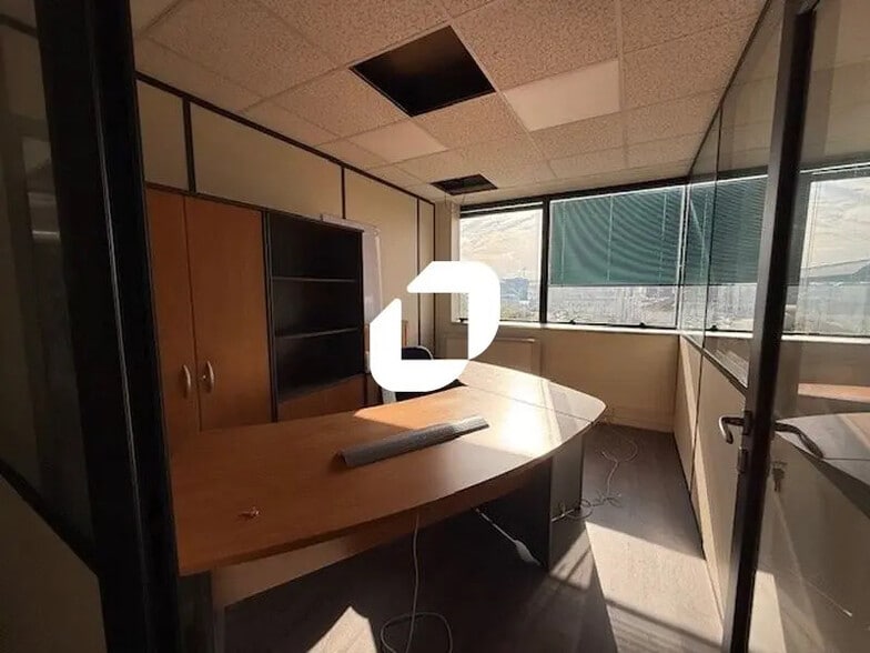 1 Rue De La Croix Des Maheux, Cergy à louer - Photo de l’immeuble – Image 3 sur 52