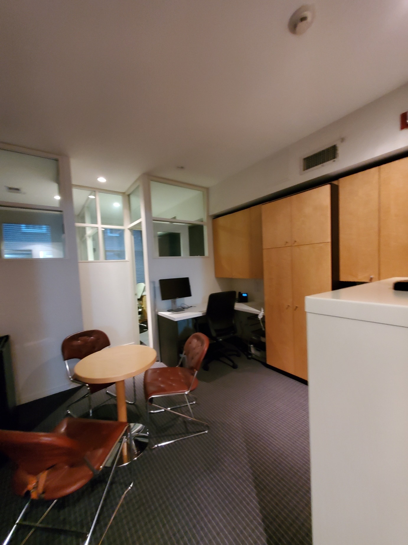 235 E 58th St, New York, NY à vendre Photo intérieure– Image 1 sur 10