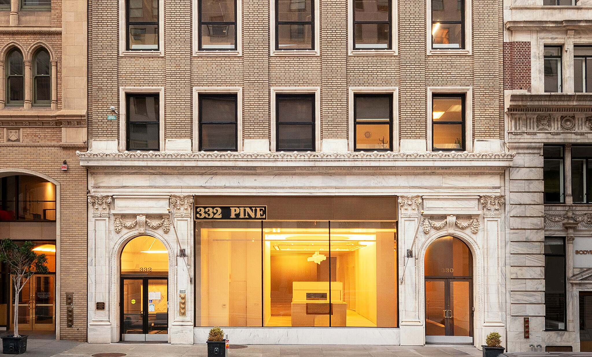 330-332 Pine St, San Francisco, CA à louer Photo principale– Image 1 sur 5