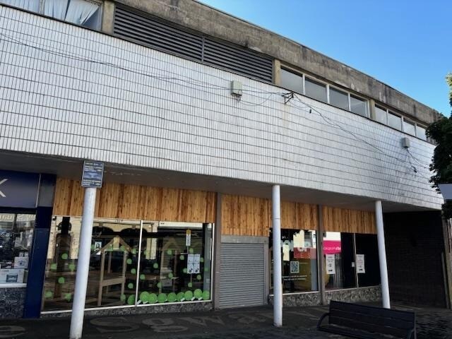 28-29 High St, Bargoed à vendre - Photo principale – Image 1 sur 8