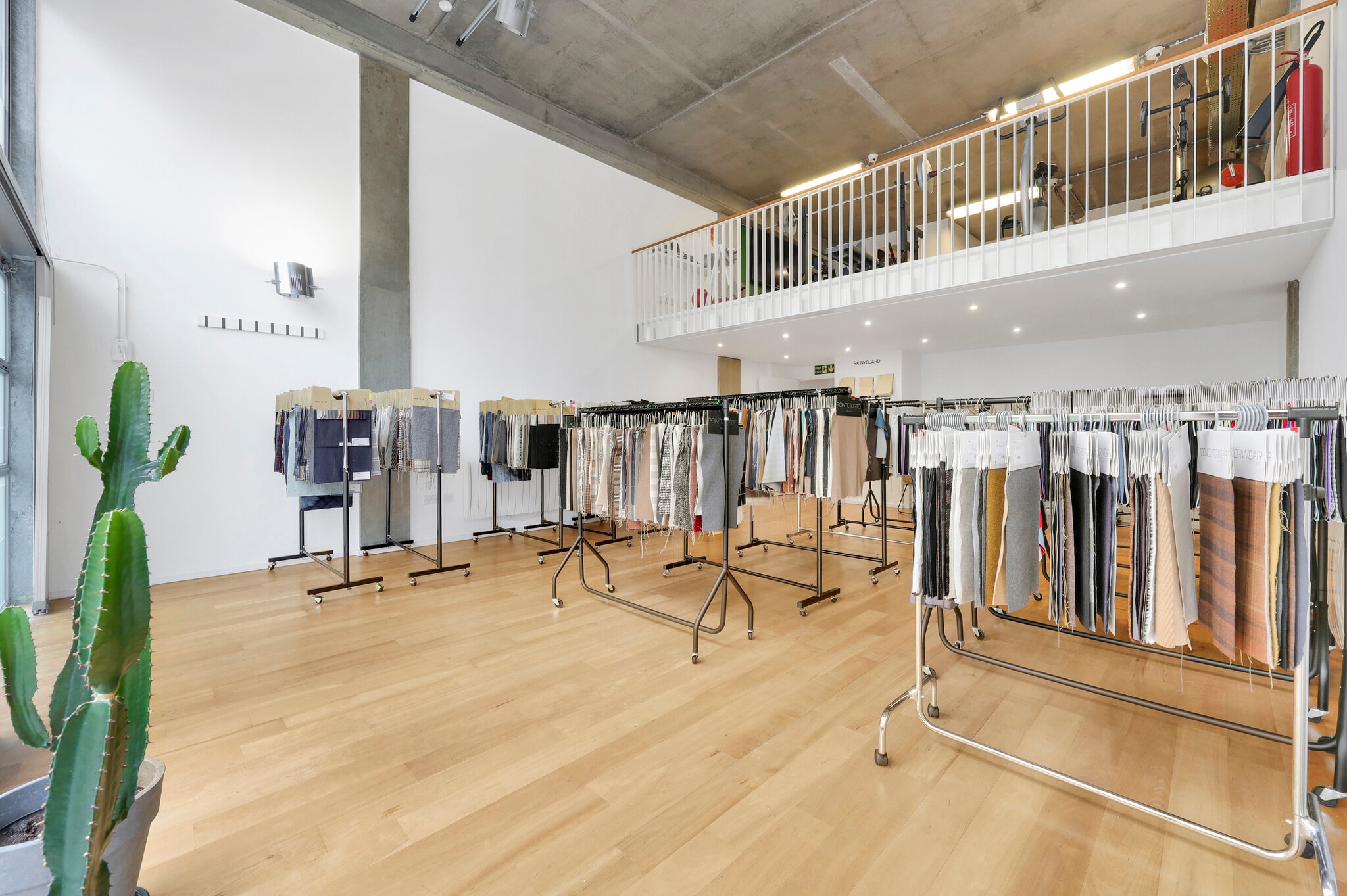 23 Wenlock Rd, Londres à louer Photo intérieure– Image 1 sur 15