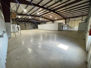 5551A Highway 53, Harvest, AL à louer Photo intérieure– Image 2 sur 14