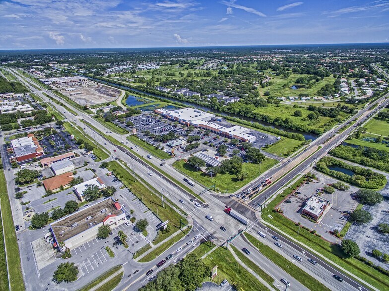 14809-14999 Tamiami Trl, North Port, FL à louer - Photo de l’immeuble – Image 3 sur 12