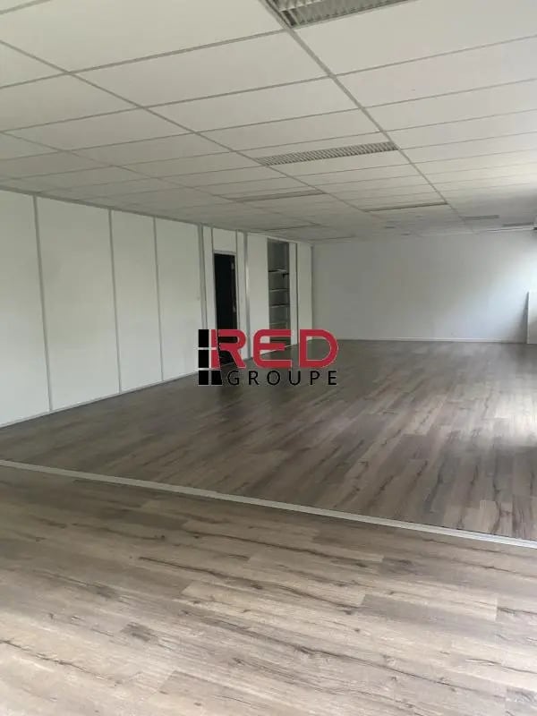 Bureau dans Meyreuil à louer Photo de l’immeuble– Image 1 sur 4