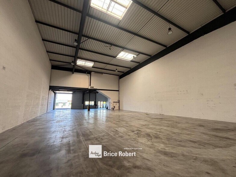 21 Rue Marcel Mérieux, Corbas à louer - Photo intérieure – Image 3 sur 6