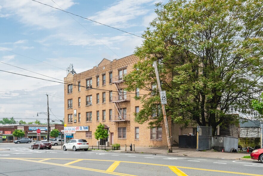 3507 Laconia Ave, Bronx, NY à vendre - Photo de l’immeuble – Image 3 sur 14