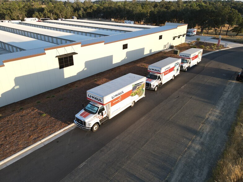 4395 Business Dr, Cameron Park, CA à vendre - Photo de l’immeuble – Image 3 sur 27