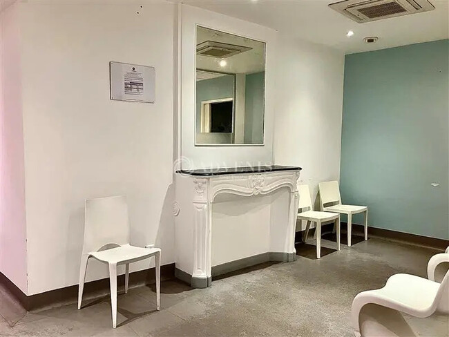Plus de détails pour Bureau à louer