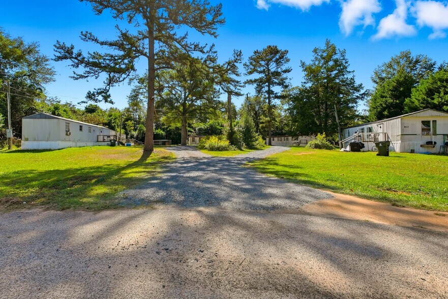 120 Pine Circle Cir, Ellaville, GA à vendre - Photo principale – Image 1 sur 11