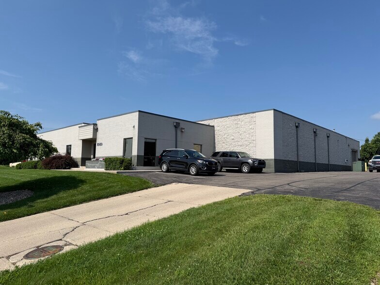 7989 S Suburban Rd, Centerville, OH à vendre - Photo de l’immeuble – Image 3 sur 18