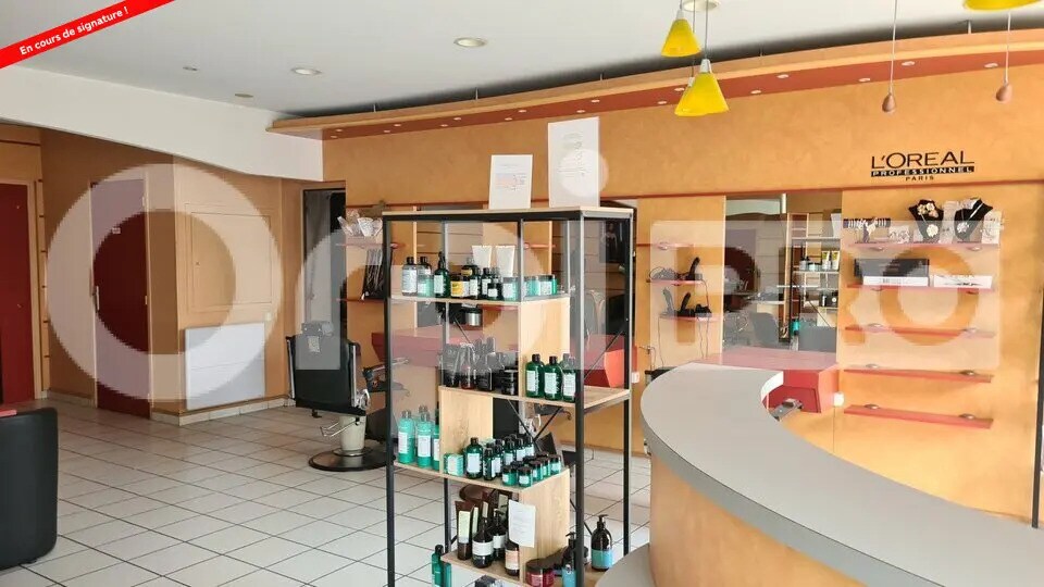 Local commercial dans Montluçon à vendre Photo intérieure– Image 1 sur 9